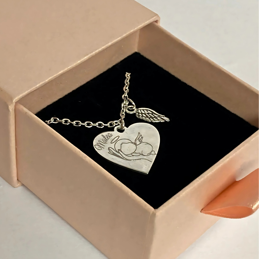 Collar bebé arcoíris