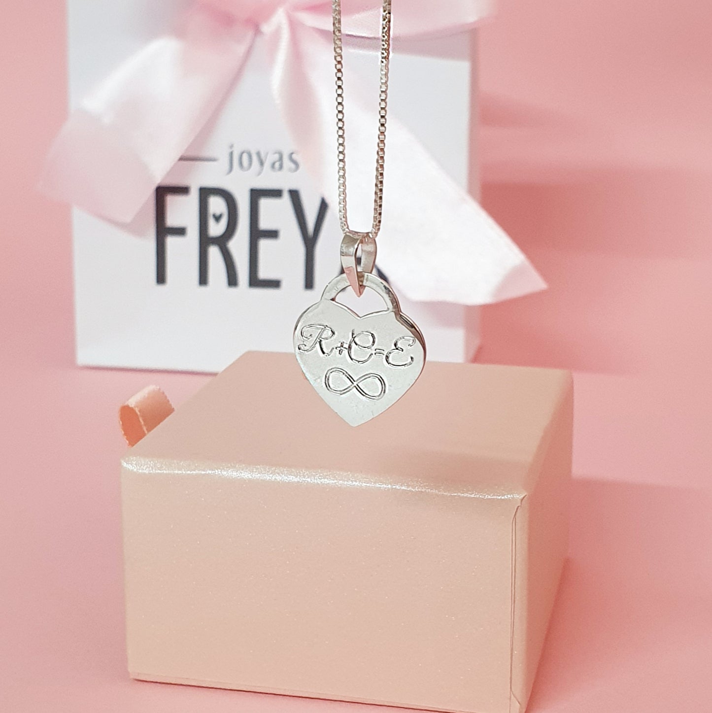 Collar Personalizado Zoe