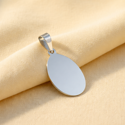 Collar  fotograbado con medalla ovalada de 23 mm. Plata 925 (Mediana)