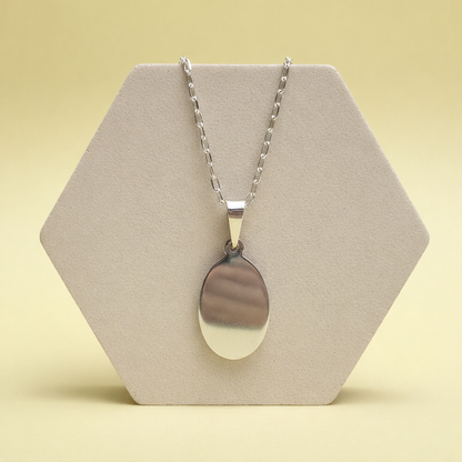 Collar  fotograbado con medalla ovalada de 23 mm. Plata 925 (Mediana)