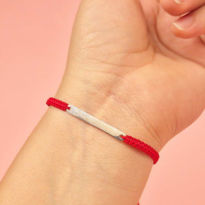 Pulsera personalizada de hilo rojo