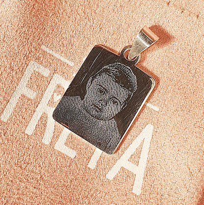Medalla fotograbada rectangular pequeña